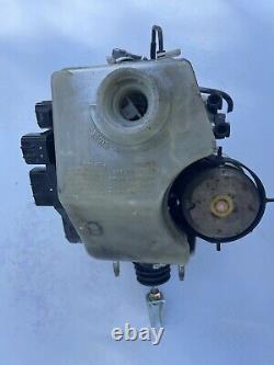 Pompe hydraulique de frein ABS, cylindre principal et amplificateur pour Lexus GS300 GS430 GS400 de 1998-05 AISIN